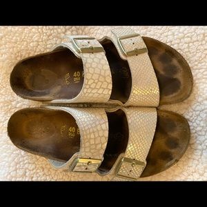 Birkenstock 40 Gorgeous- tons of wear left!